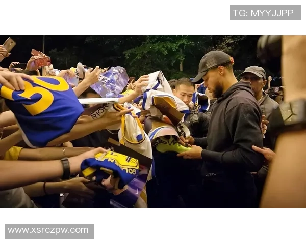 湖人与骑士首节对决精彩纷呈球员表现引发球迷热议 湖人与骑士首节对决精彩纷呈球员表现引发球迷热议