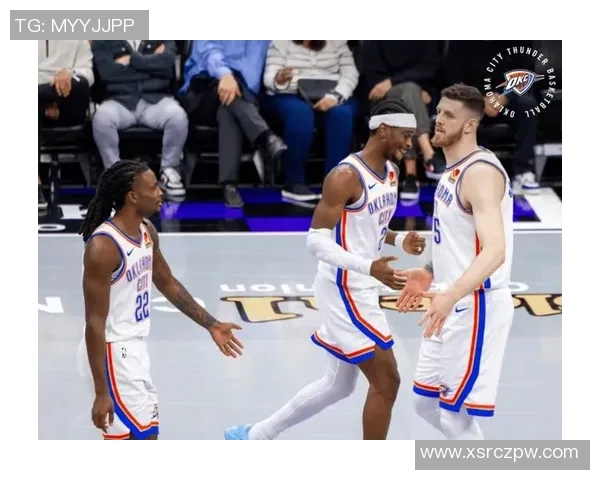 快船vs太阳前瞻:布克带队上门应战,老迈快船急需抖擞精神 快船vs太阳前瞻:布克带队上门应战,老迈快船急需抖擞精神